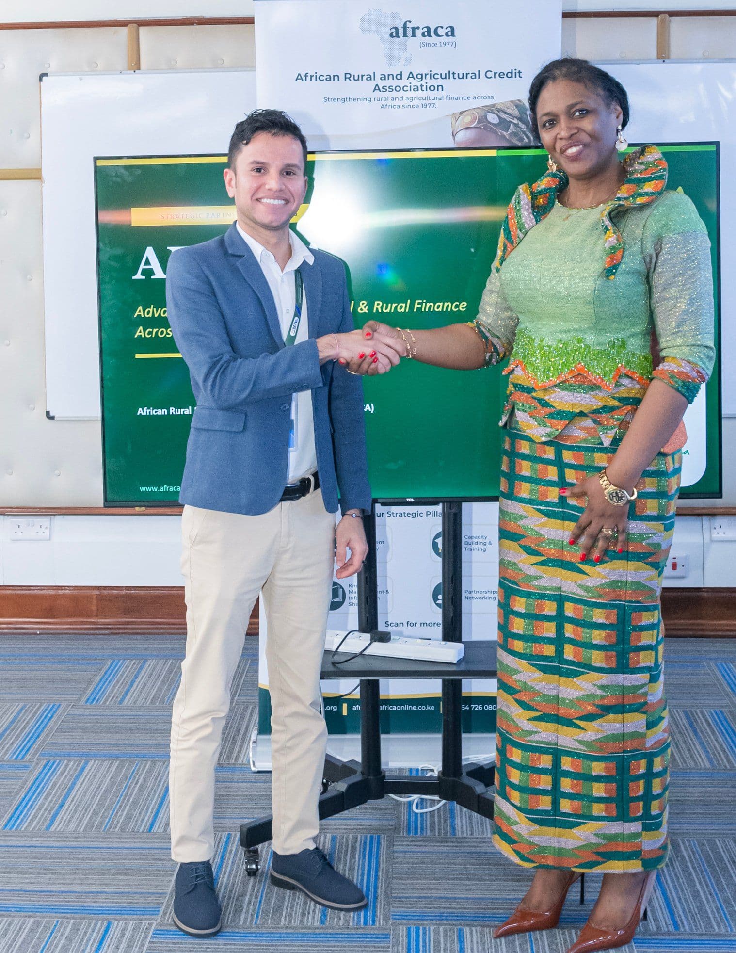 Central Bank of Seychelles and AFRACA discuss finance for the blue economy and green finance readiness